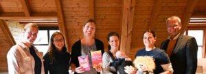 Frauen in die Politik: v.l. Gina, Beatrice Lidl, Sarah Zöllner, Bettina Metz, Mareike Hartung, Mathias Stößlein